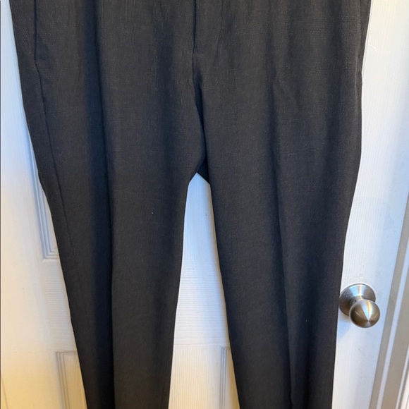 Calvin Klein Men's Elegant Black Dress Pants - Picture 7 of 13